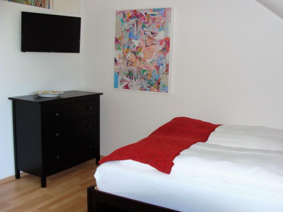 Apartment Haus Garten *